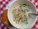 Pfifferling-Sahnesuppe mit Weißbrot "Freiburg" - Rezept - Bild Nr. 2
