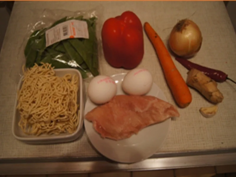 Rezept: Nudeln chow mein Bild Nr. 14471 Nudeln chow mein - Rezept - Bild Nr. 14471