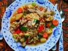 Frittierte Nudeln mit Huhn und Gemüse -- Tami Goreng Cap Cay Ayam - Rezept - Bild Nr. 2