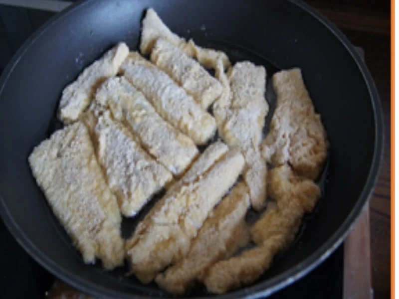 Rezept: Gebratenes Alaska-Seelachsfilet mit Zucchini und Kümmel-Drillingen Bild Nr. 4 Gebratenes Alaska-Seelachsfilet mit Zucchini und Kümmel-Drillingen - Rezept - Bild Nr. 4