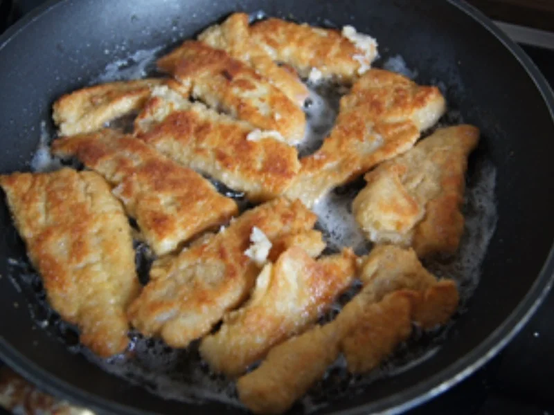 Rezept: Gebratenes Alaska-Seelachsfilet mit Zucchini und Kümmel-Drillingen Bild Nr. 5 Gebratenes Alaska-Seelachsfilet mit Zucchini und Kümmel-Drillingen - Rezept - Bild Nr. 5