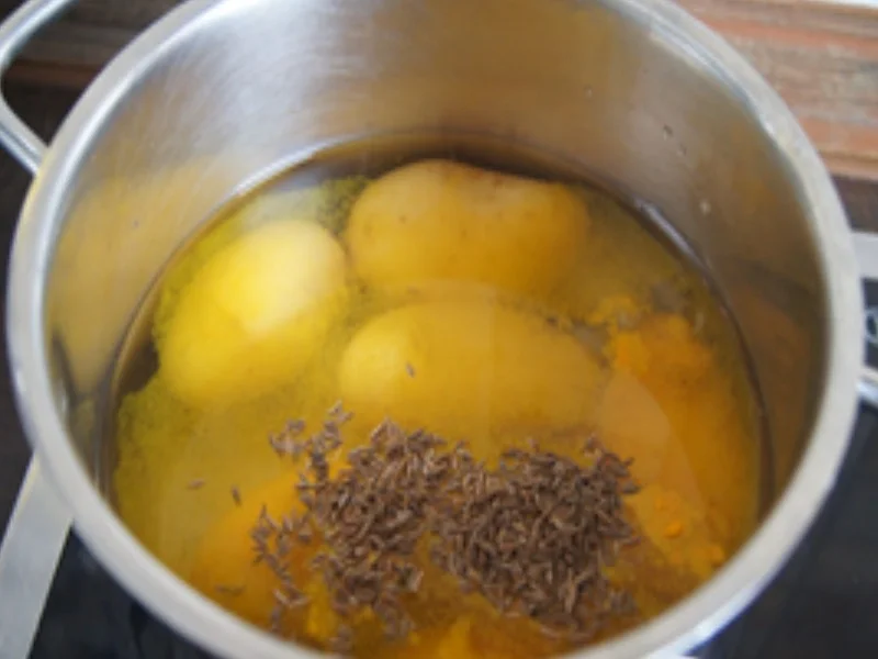 Backofen-Lachsforelle mit Rosmarin-Drillingen und Rote-Bete-Salat - Rezept - Bild Nr. 8