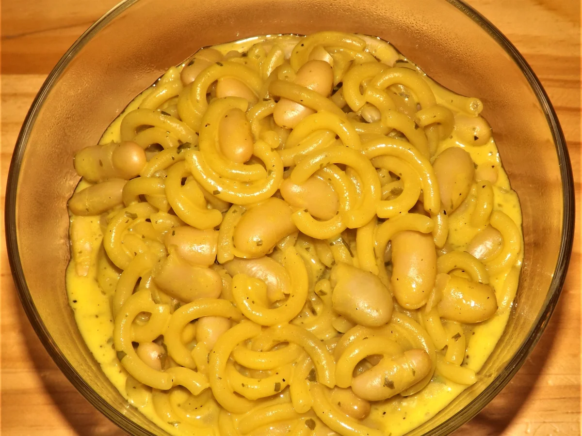 Rezept: Bohnen-Frischkäse-Nudeln Bild Nr. 2 Bohnen-Frischkäse-Nudeln - Rezept - Bild Nr. 2