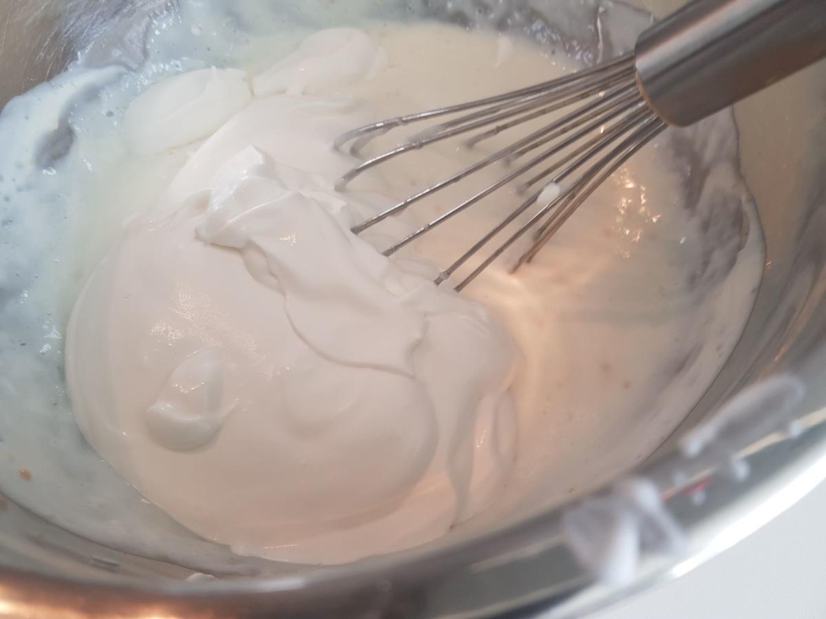 Quark Mousse mit bunten Splittern und Nektarinen Creme - von barbara62 Quark Mousse mit bunten Splittern und Nektarinen Creme - von barbara62