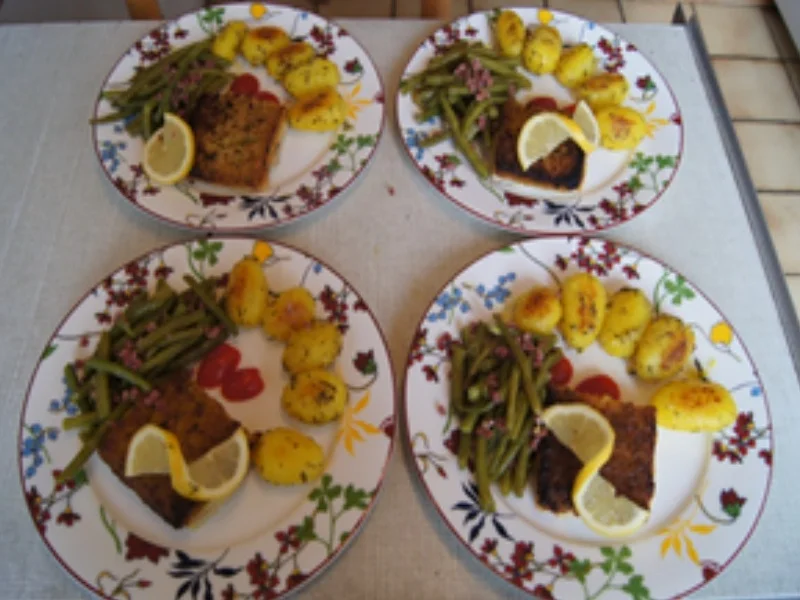 Schlemmerfilet mit Schinken-Buschbohnen und Rosmarin-Drillingen - Rezept - Bild Nr. 14520