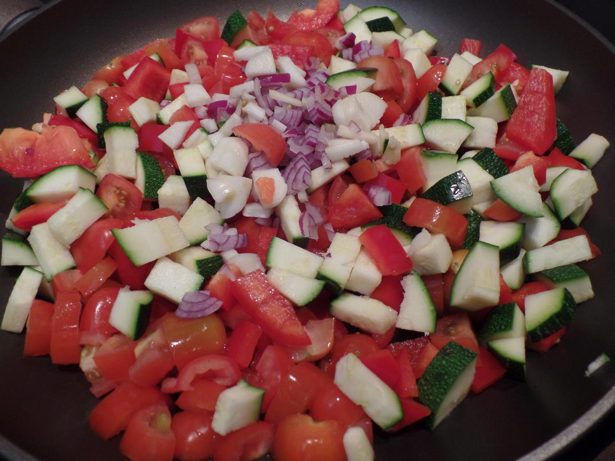 Spaghetti-Shakshuka - Rezept - Bild Nr. 14513