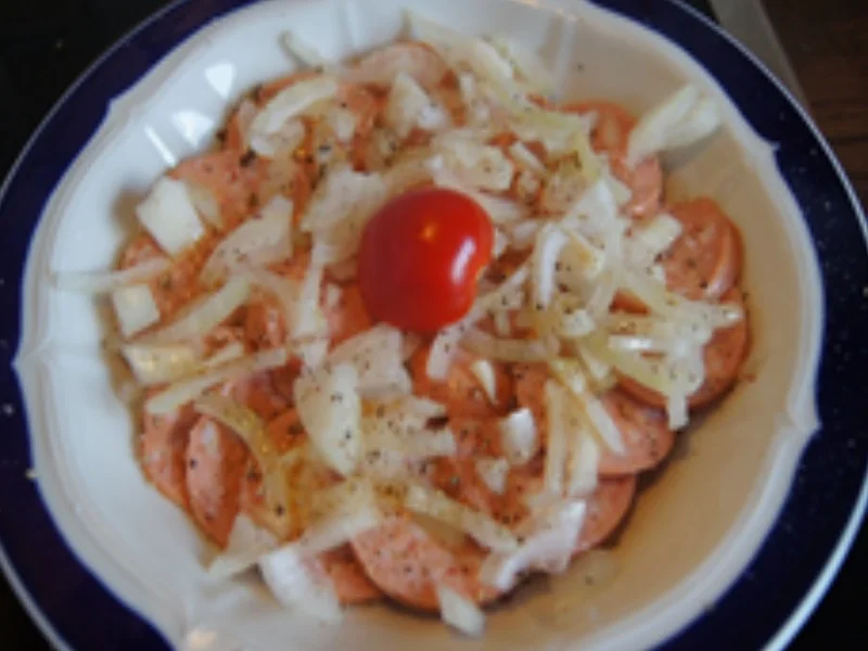 Rezept: Tschechischer Wurstsalat Bild Nr. 3 Tschechischer Wurstsalat - Rezept - Bild Nr. 3