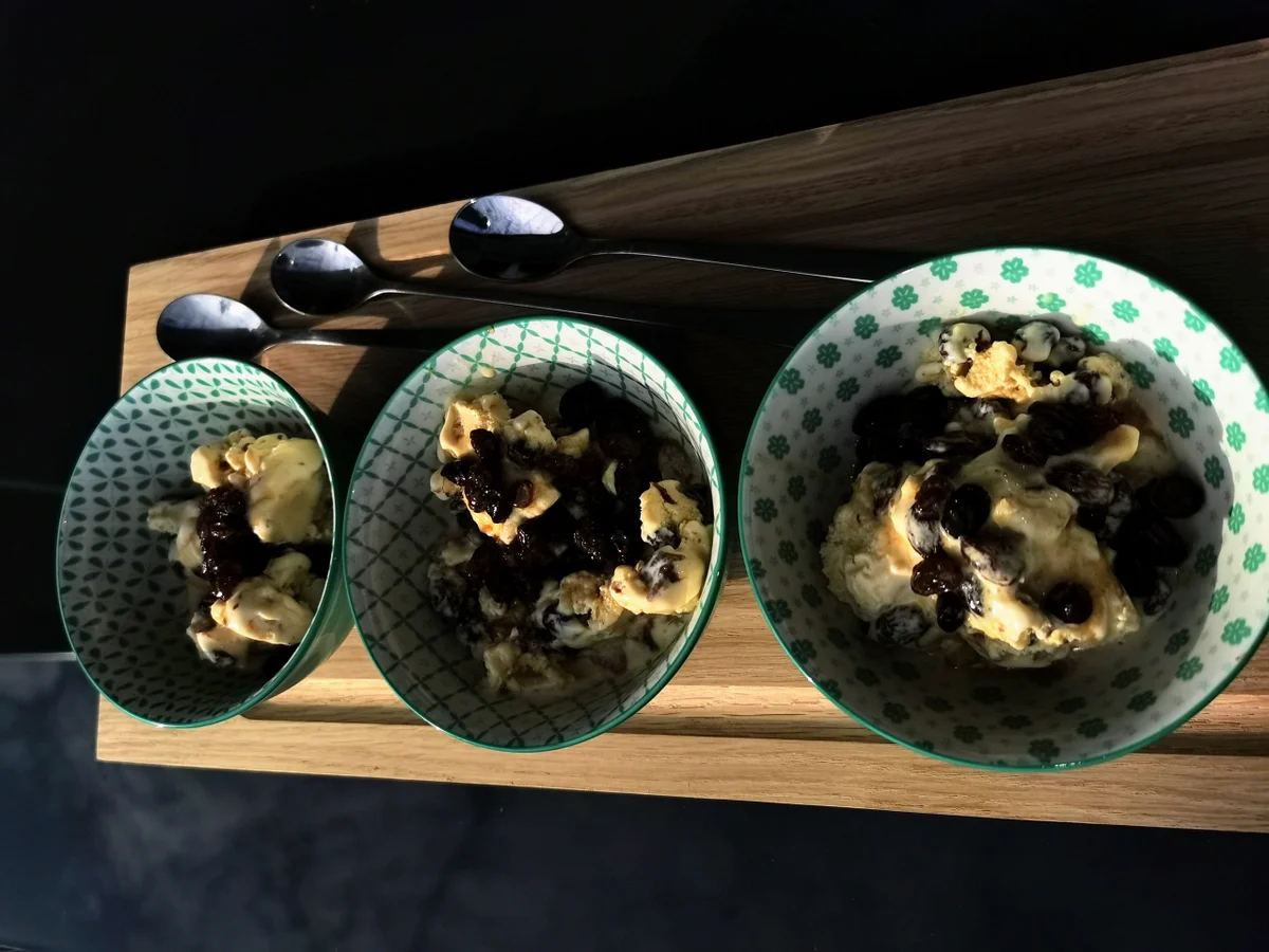 BiNe` S MALAGA EIS - Rezept - Bild Nr. 2