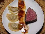 Rinderfilet mit Gulascharomen und ukrainischen Teigtaschen - Rezept - Bild Nr. 2