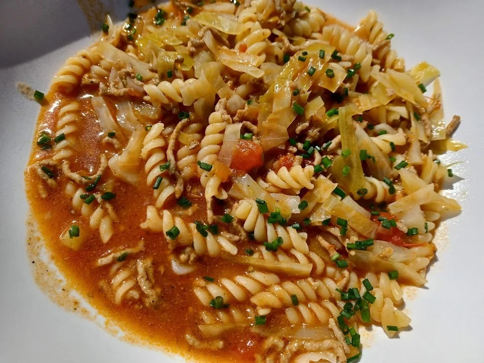 Rezept: Nudel - Hackfleischtopf mit Weißkohl Bild Nr. 14535 Nudel - Hackfleischtopf mit Weißkohl - Rezept - Bild Nr. 14535