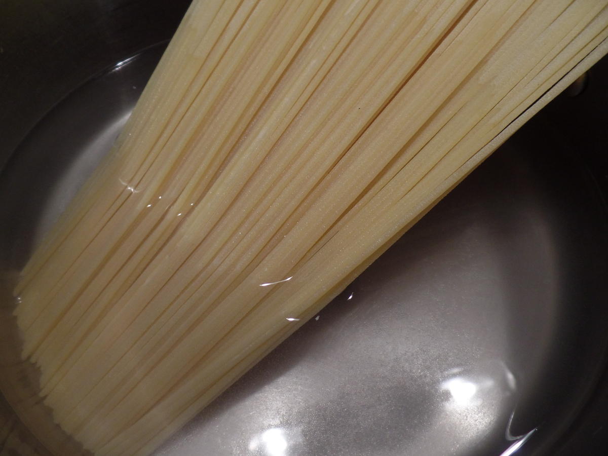 Spaghetti  mit Parmesan - Rezept - Bild Nr. 14550