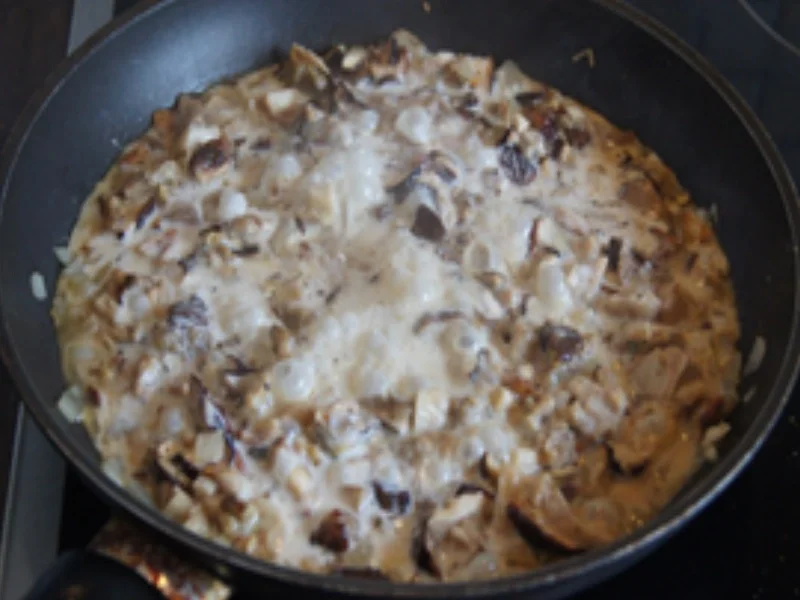 Rezept: Waldpilzpfanne mit Kümmel-Drillingen Bild Nr. 7 Waldpilzpfanne mit Kümmel-Drillingen - Rezept - Bild Nr. 7