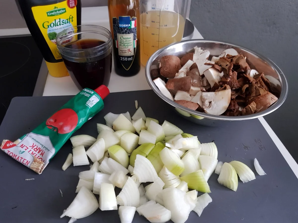 Rezept: Lamm-Ragout mit Kritharaki Bild Nr. 14559 Lamm-Ragout mit Kritharaki - Rezept - Bild Nr. 14559