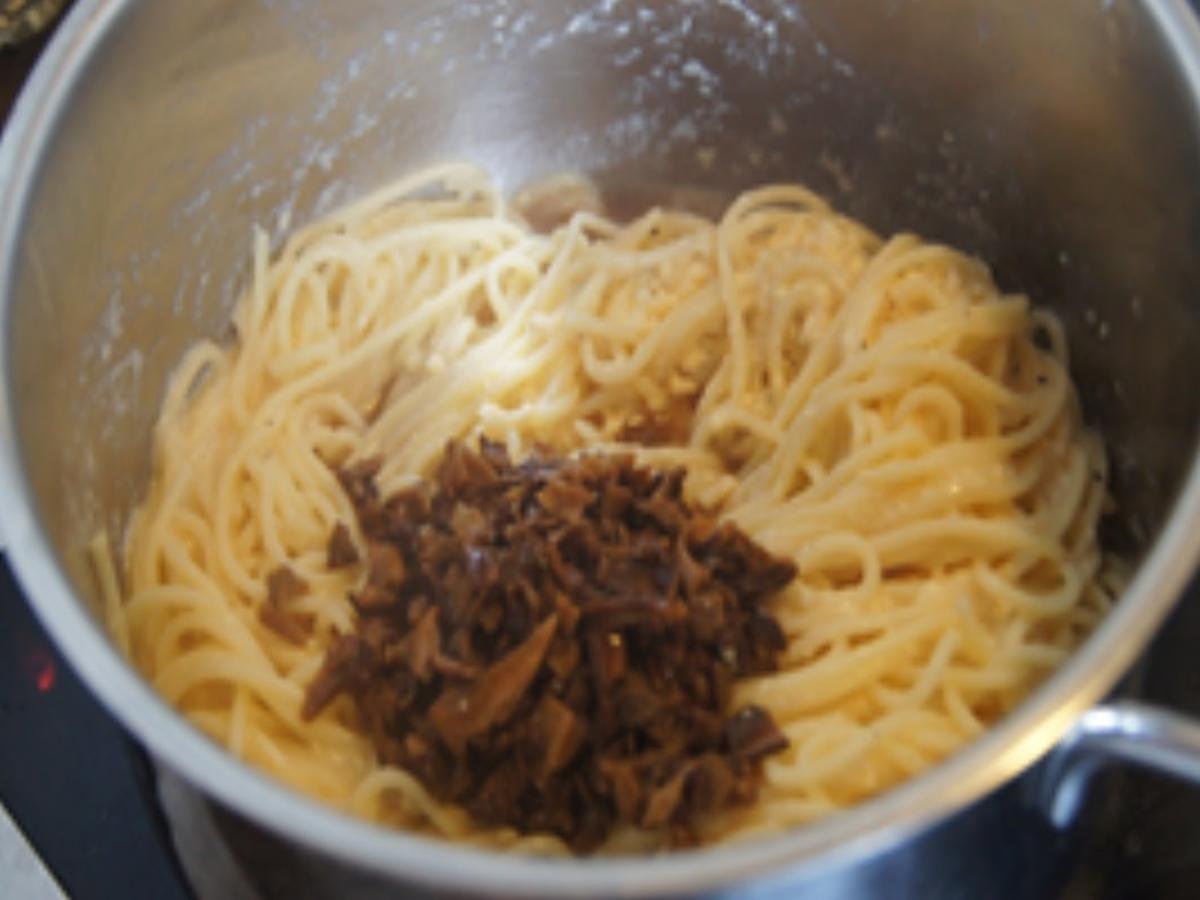 Spaghetti mit Steinpilz Carbonara - Rezept - Bild Nr. 14560