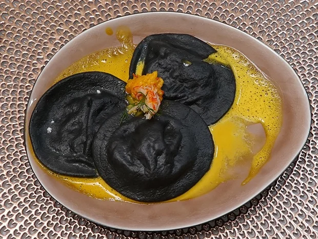 Rezept: Ravioli mit Flusskrebs auf Ricotta und Safran Bild Nr. 2 Ravioli mit Flusskrebs auf Ricotta und Safran - Rezept - Bild Nr. 2