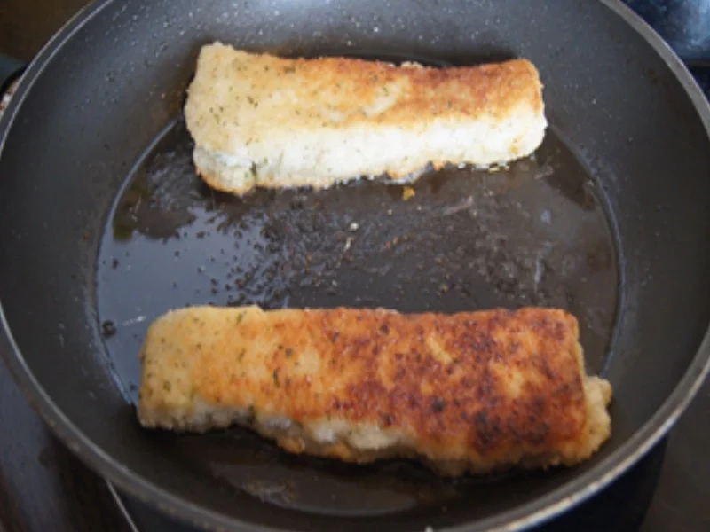 Pfannen Fisch mit Honigbundmöhren und Kartoffelstampf - Rezept - Bild Nr. 14556