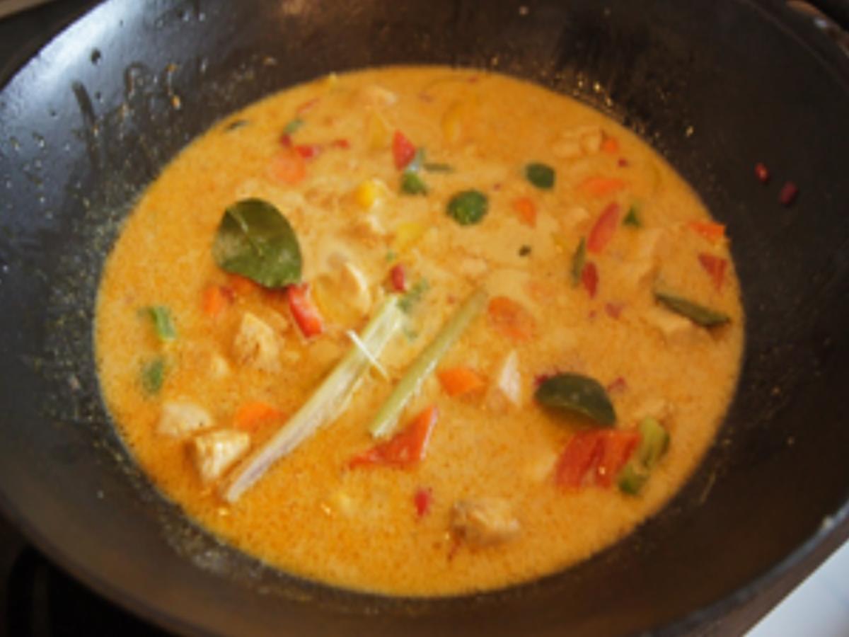 Hähnchenbrustfiletcurry mit Basmatireis - Rezept - Bild Nr. 14585