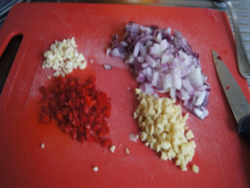 Rezept: Hackfleischpfanne mit grünen Bohnen und Kümmel-Drillingen Bild Nr. 14572 Hackfleischpfanne mit grünen Bohnen und Kümmel-Drillingen - Rezept - Bild Nr. 14572