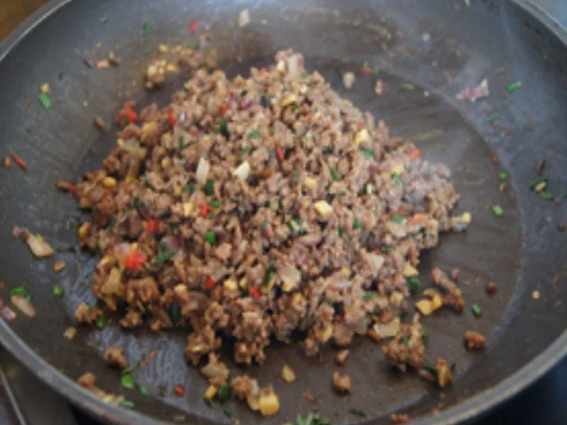 Rezept: Hackfleischpfanne mit grünen Bohnen und Kümmel-Drillingen Bild Nr. 14580 Hackfleischpfanne mit grünen Bohnen und Kümmel-Drillingen - Rezept - Bild Nr. 14580