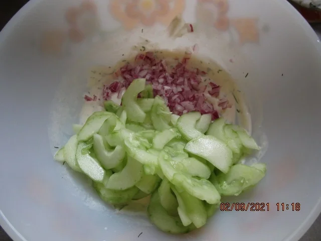 Gurkensalat mit Creme Fraîche und Dill - Rezept - Bild Nr. 14603