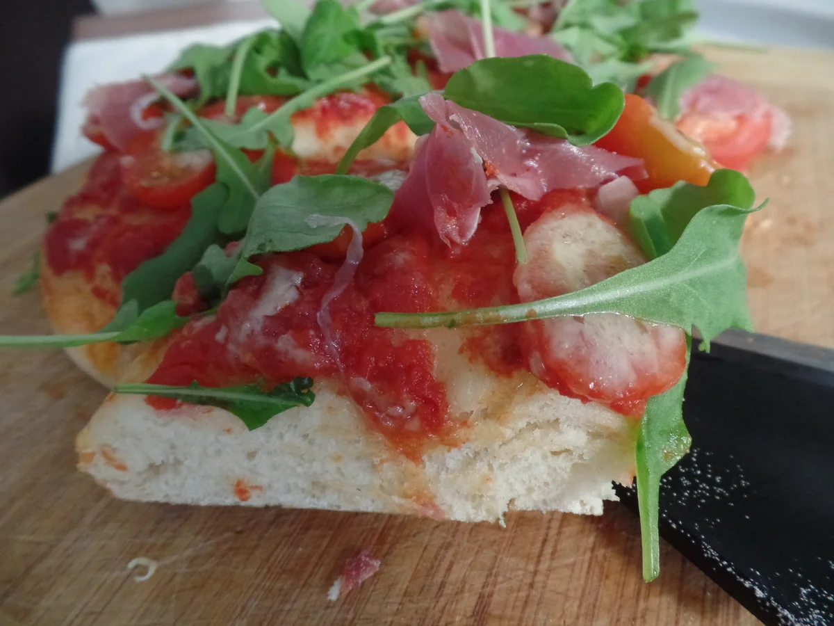 Rezept: Pinsa "Zweierlei" Bild Nr. 14610 Pinsa "Zweierlei" - Rezept - Bild Nr. 14610