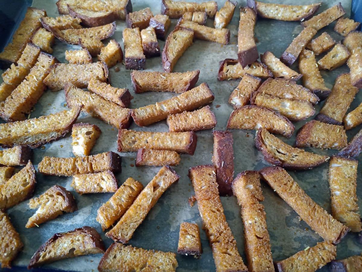 Hähnchen Nuggets mit Brot Pommes an Chili Cheese Soße zur kochbar Challenge September 2021 - Rezept - Bild Nr. 14610