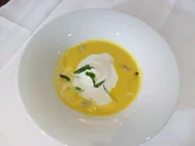 Suppe von der gelben Karotte mit Versmolder Bratwurst - Rezept