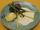Rinderfilet mit Sauce béarnaise, Kartoffelgratin und grünem Spargel - Rezept - Bild Nr. 2