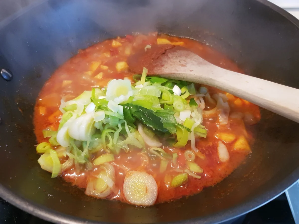 Rezept: Rotes Fisch-Curry, scharf Bild Nr. 14607 Rotes Fisch-Curry, scharf - Rezept - Bild Nr. 14607