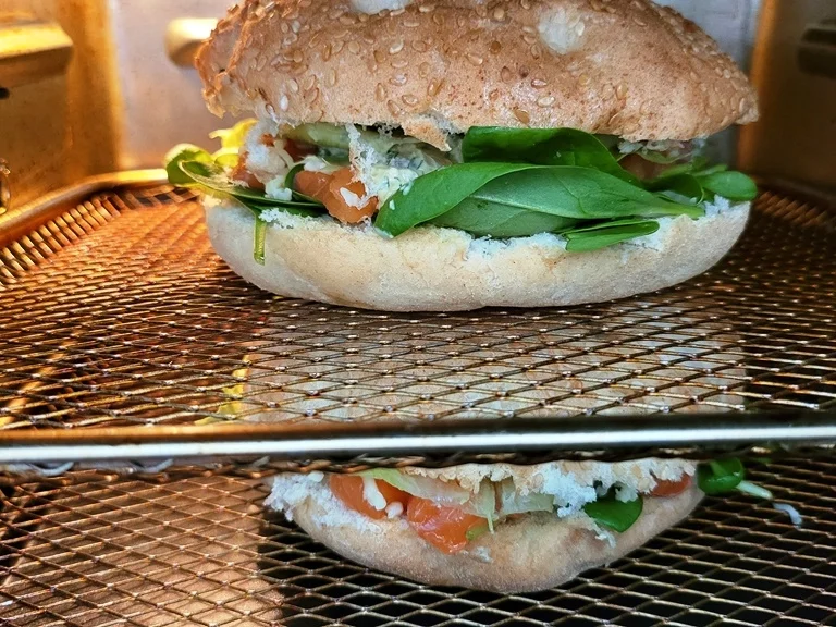 Fischbrötchen XXL "Exquisit" zur kochbar Challenge September 2021 - Rezept - Bild Nr. 14628