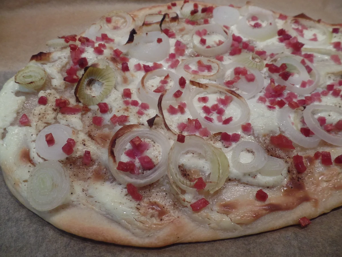 Rezept: Elsässer Flammkuchen Bild Nr. 14630 Elsässer Flammkuchen - Rezept - Bild Nr. 14630