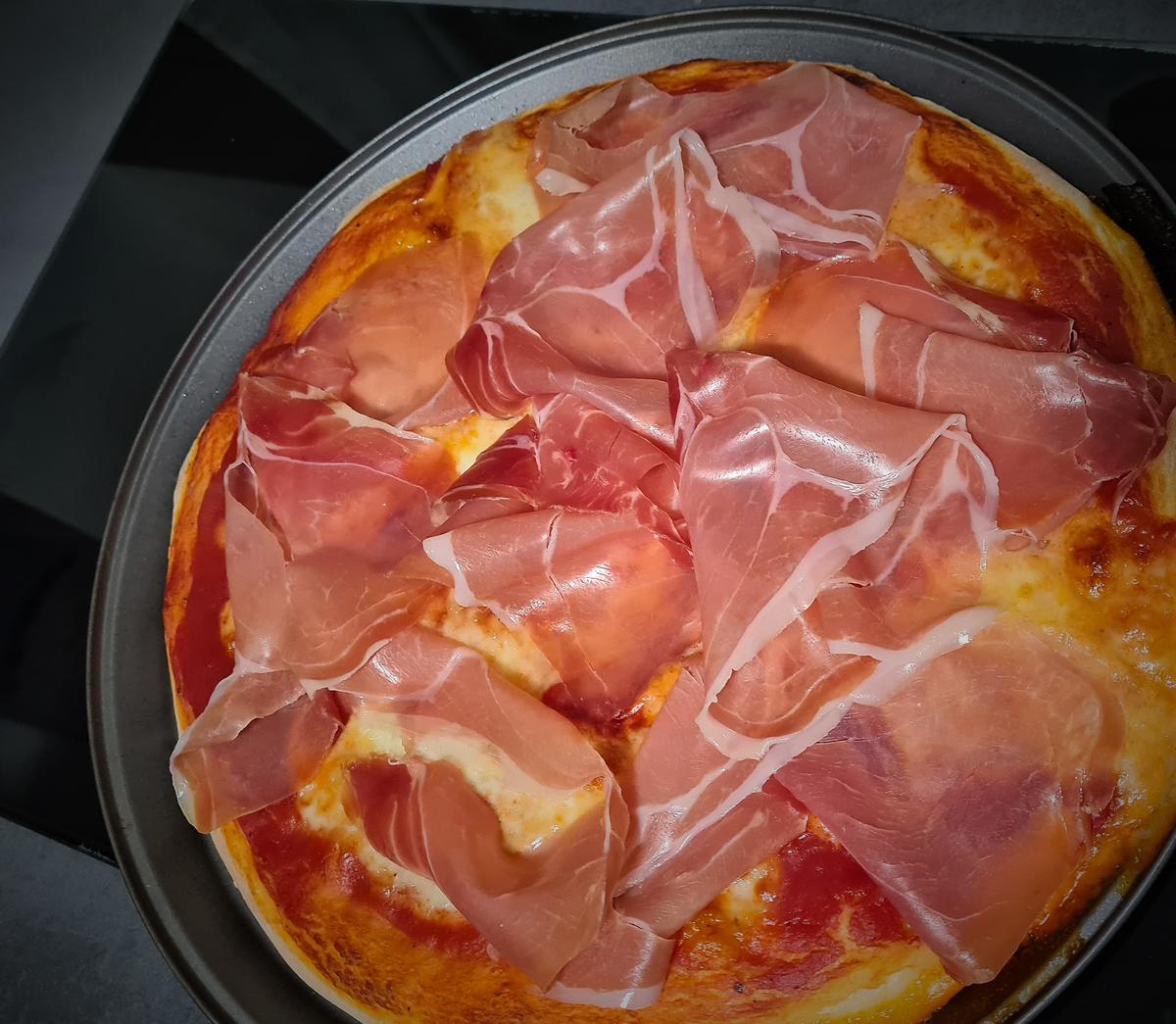 Pizza Rucola Schinken - Rezept - Bild Nr. 14650