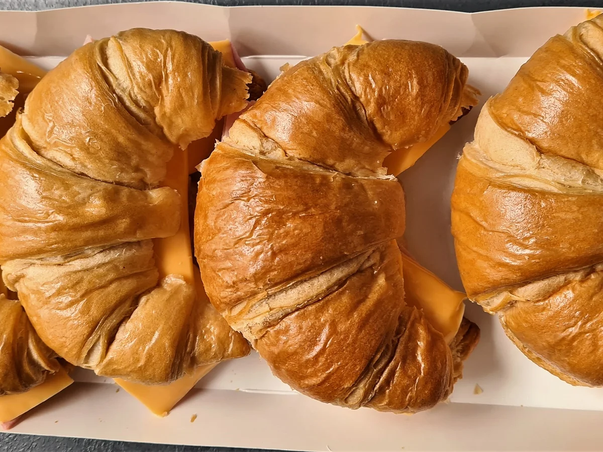 Rezept: Schinken Käse Croissants Mcdonald art Bild Nr. 14650 Schinken Käse Croissants Mcdonald art - Rezept - Bild Nr. 14650