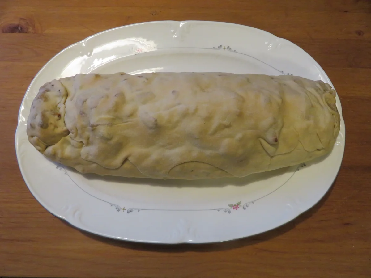 Rezept: Apfelstrudel mit Mandel-Vanille-Sauce Bild Nr. 14651 Apfelstrudel mit Mandel-Vanille-Sauce - Rezept - Bild Nr. 14651