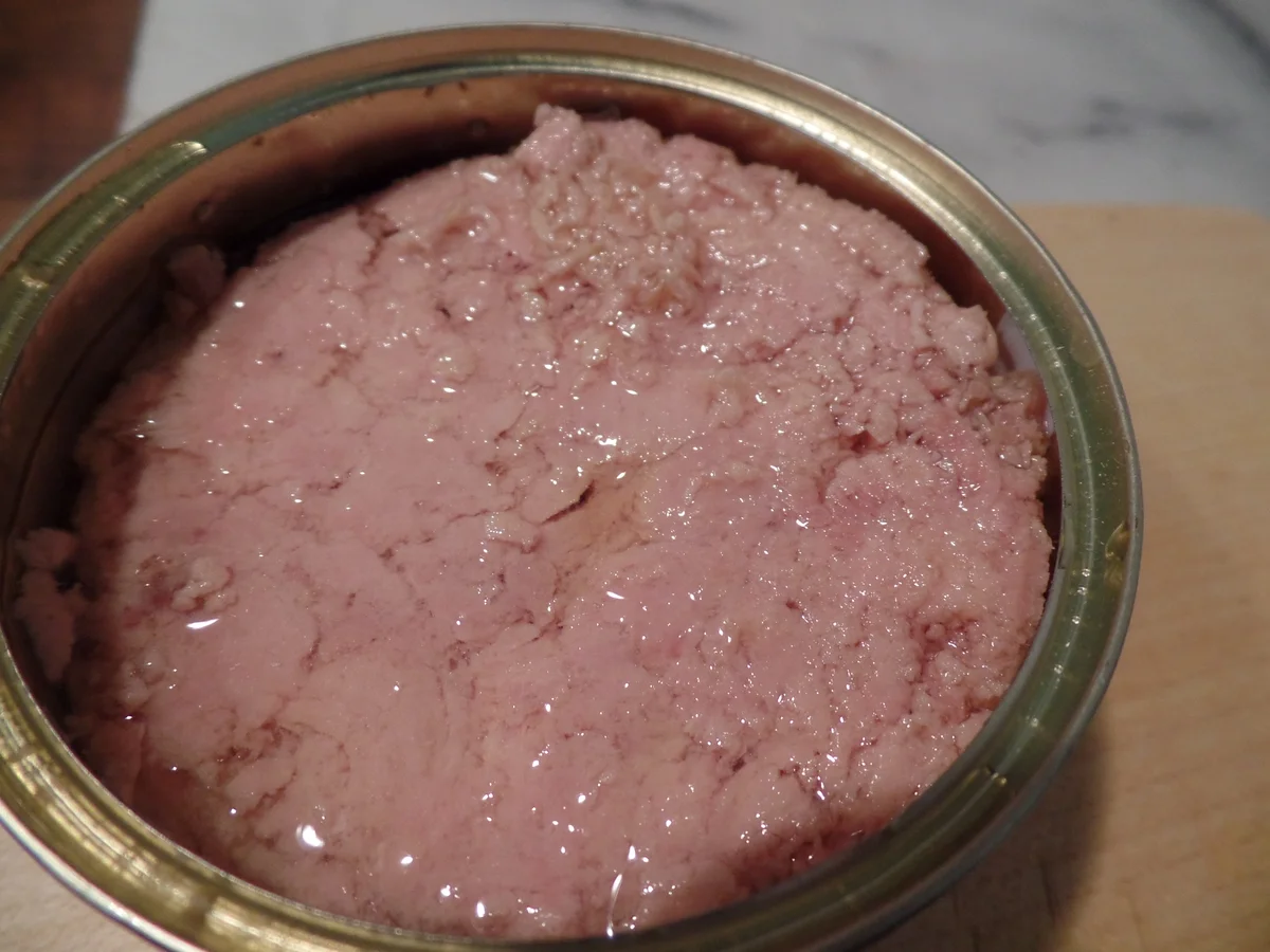 Tagliatelle mit Thunfisch-Tomatensauce - Rezept - Bild Nr. 14668