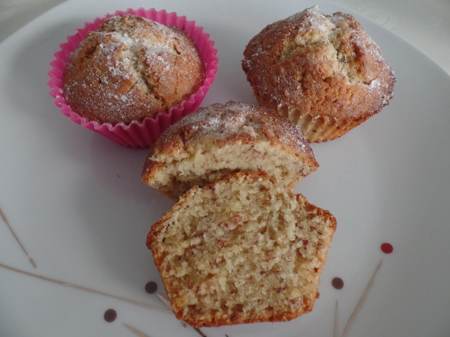 Marzipan-Mandel-Muffins - Rezept mit Bild - kochbar.de