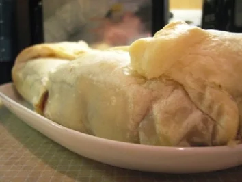 Mehlspeisen: Apfel-Pfirsich-Nuss Strudel - Rezept