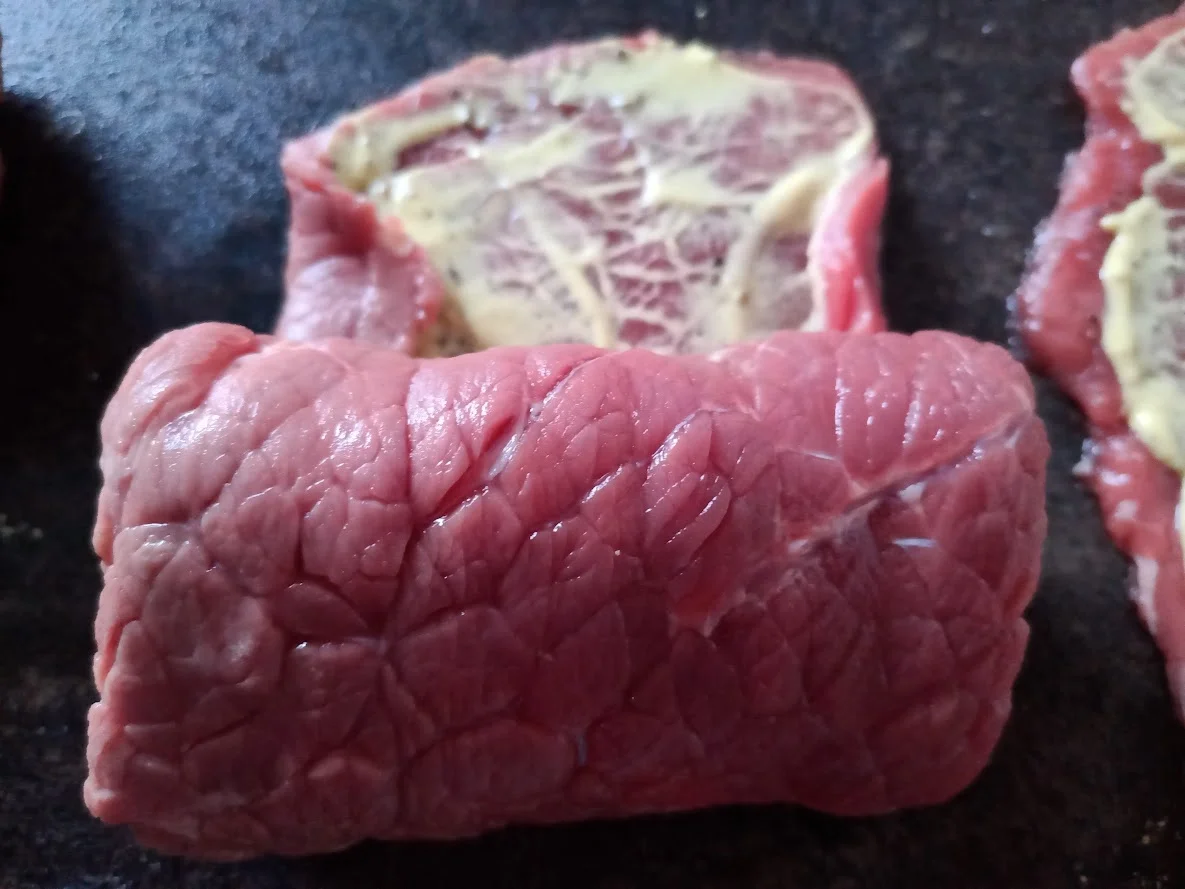 Rinder Rouladen in pfiffiger Rotwein Sauce - Rezept - Bild Nr. 14682
