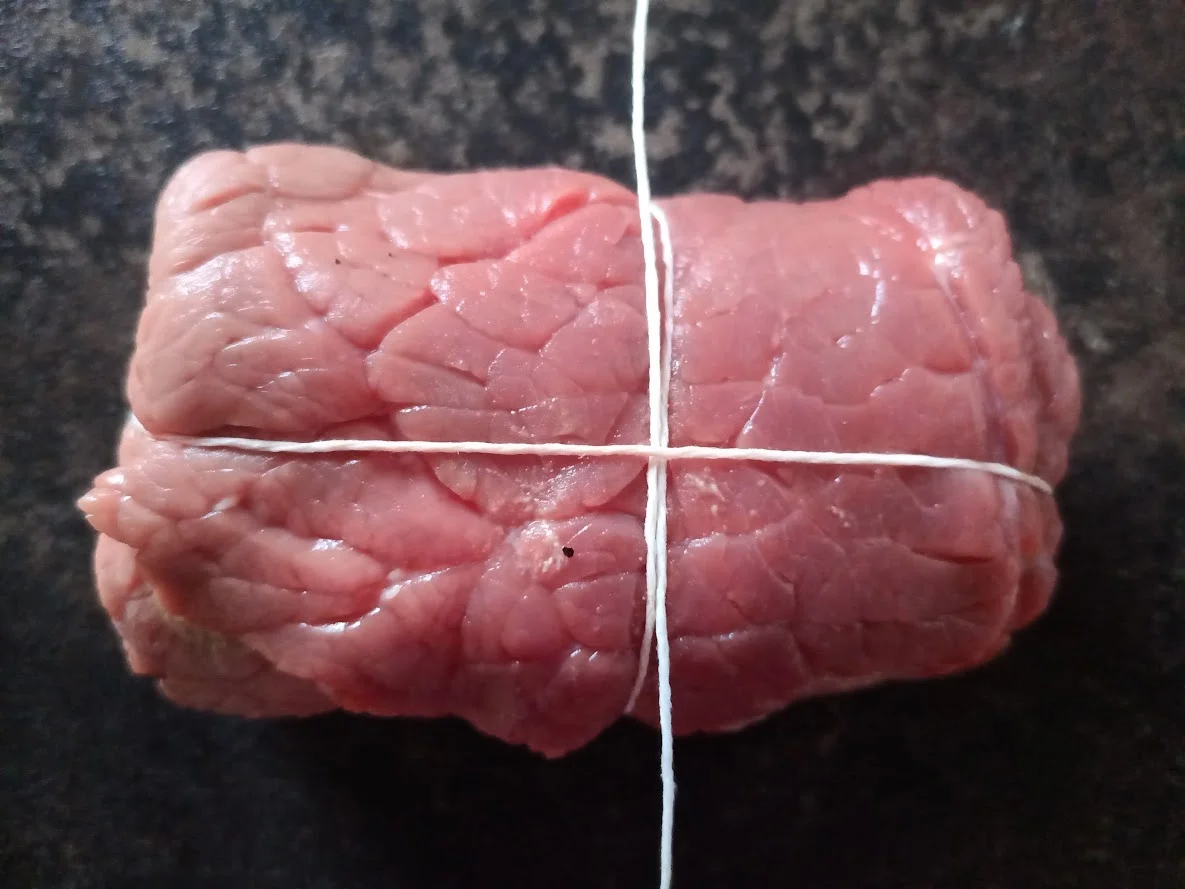 Rinder Rouladen in pfiffiger Rotwein Sauce - Rezept - Bild Nr. 14686