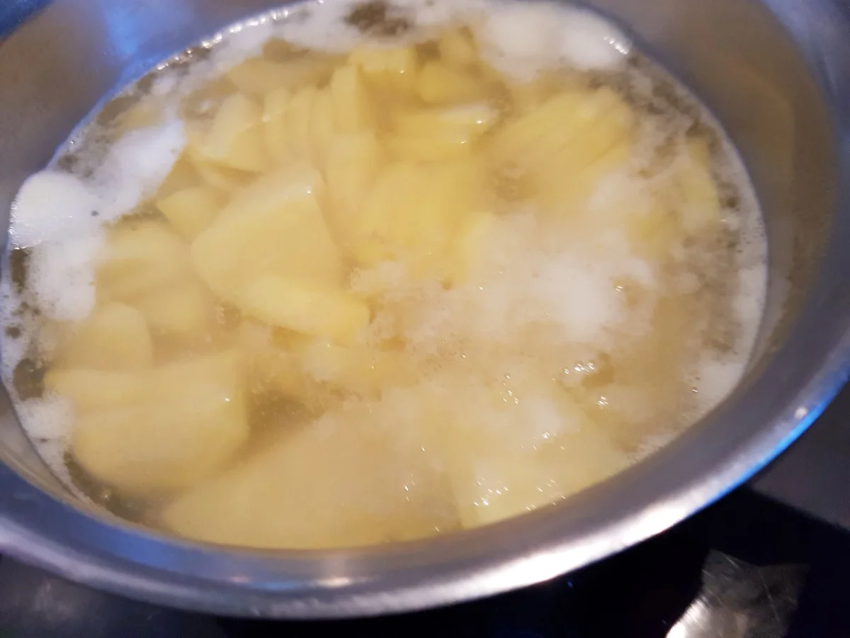 Lamm-Rollbraten aus der Keule - Rezept - Bild Nr. 14686