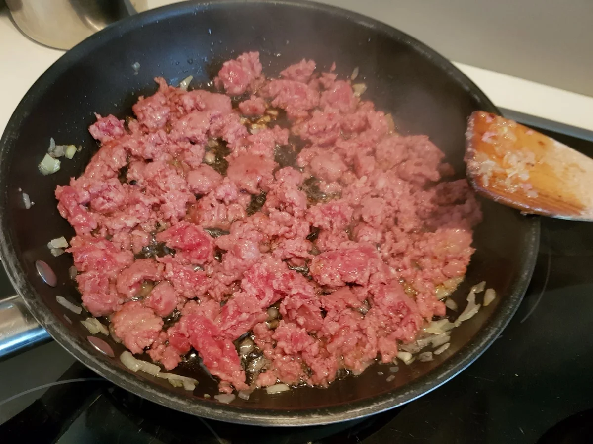 Rezept: Roesti-Torte mit Spinat und Salsiccia Bild Nr. 14688 Roesti-Torte mit Spinat und Salsiccia - Rezept - Bild Nr. 14688