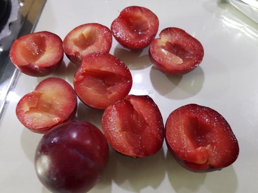 Marzipan Pflaumenkuchen - einfach - von barbara62