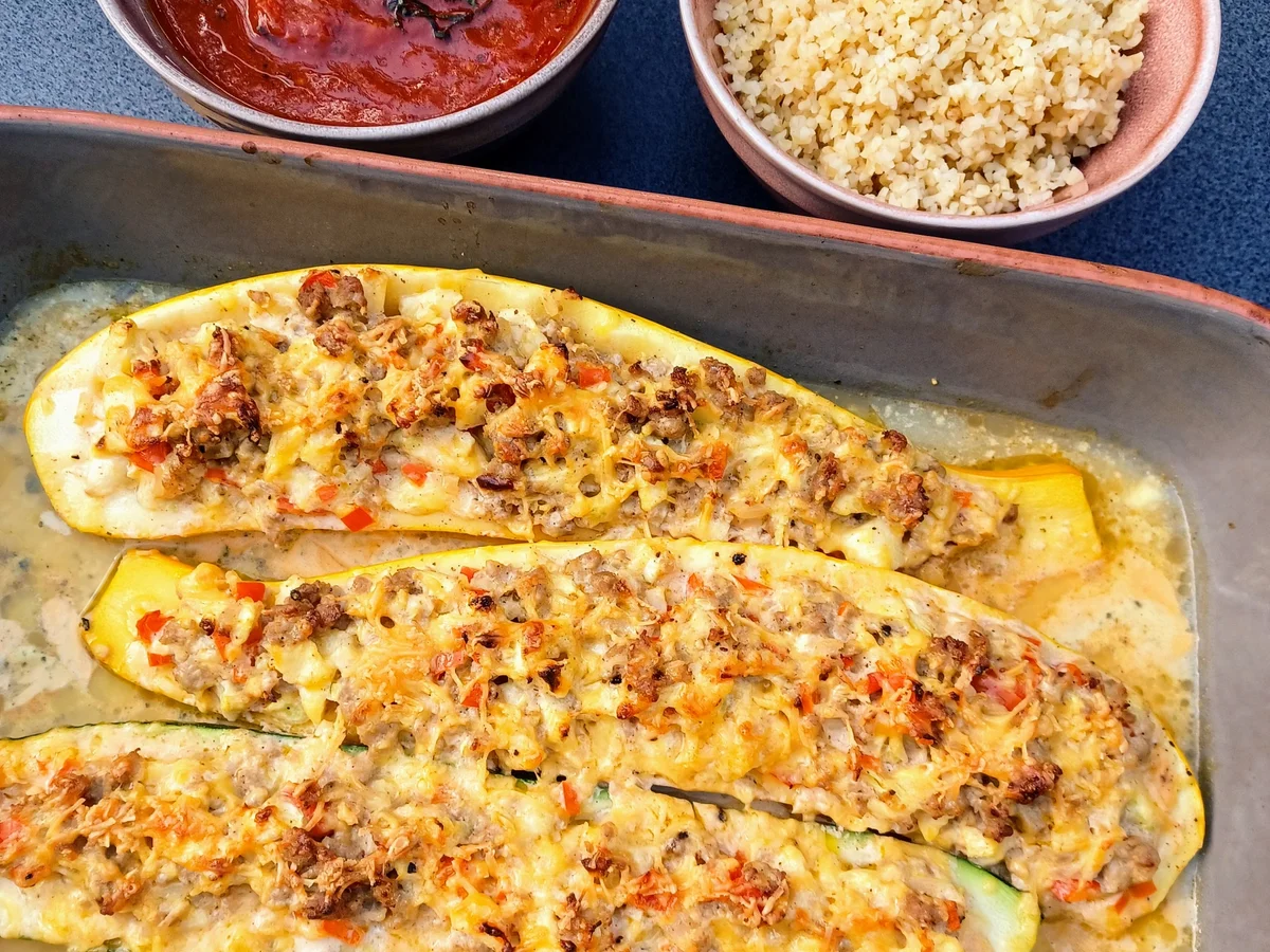 Zucchini mit Hackfleisch gefüllt - Rezept - Bild Nr. 14696