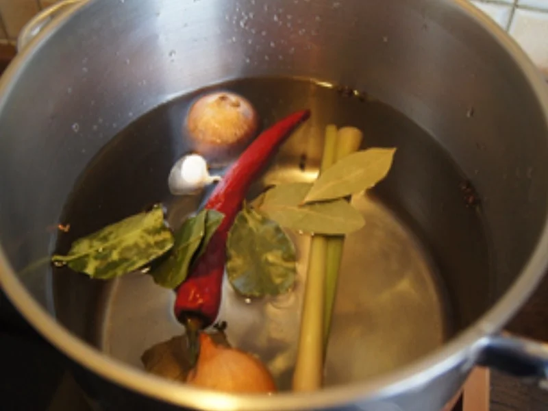 Rezept: Hühnersuppe mit asiatischer Note Bild Nr. 14686 Hühnersuppe mit asiatischer Note - Rezept - Bild Nr. 14686