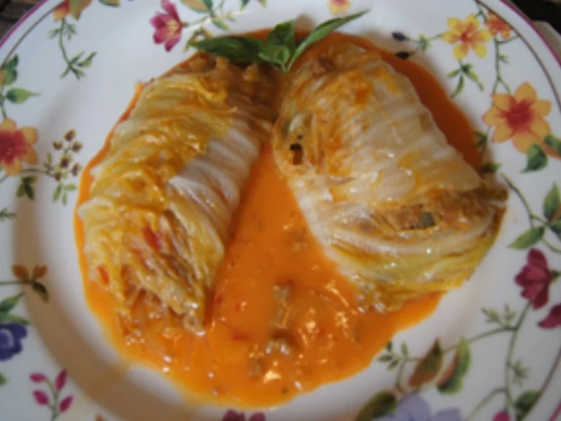 Chinakohl Rouladen mit pikanter Sauce - Rezept - Bild Nr. 14702