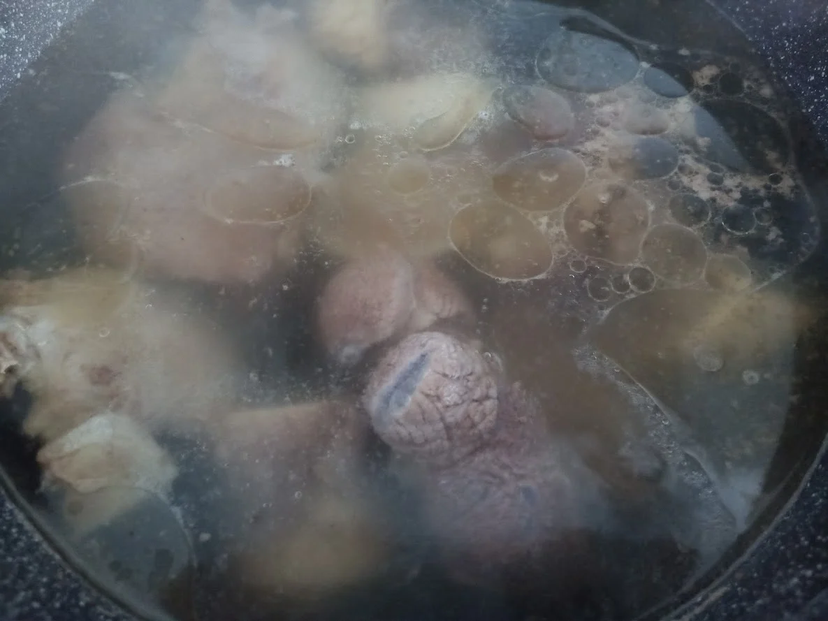 Fette Rinderbrühe - Rezept - Bild Nr. 14693