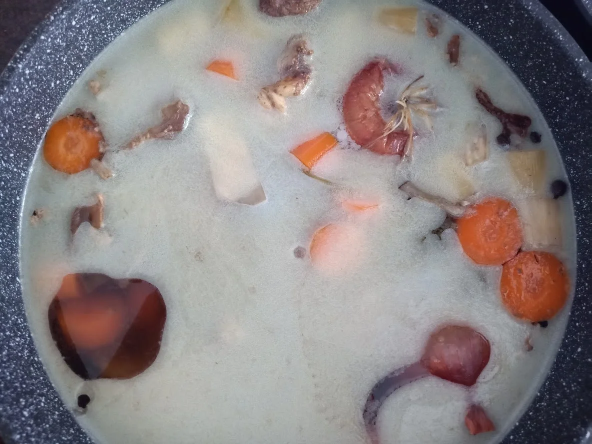 Fette Rinderbrühe - Rezept - Bild Nr. 14697