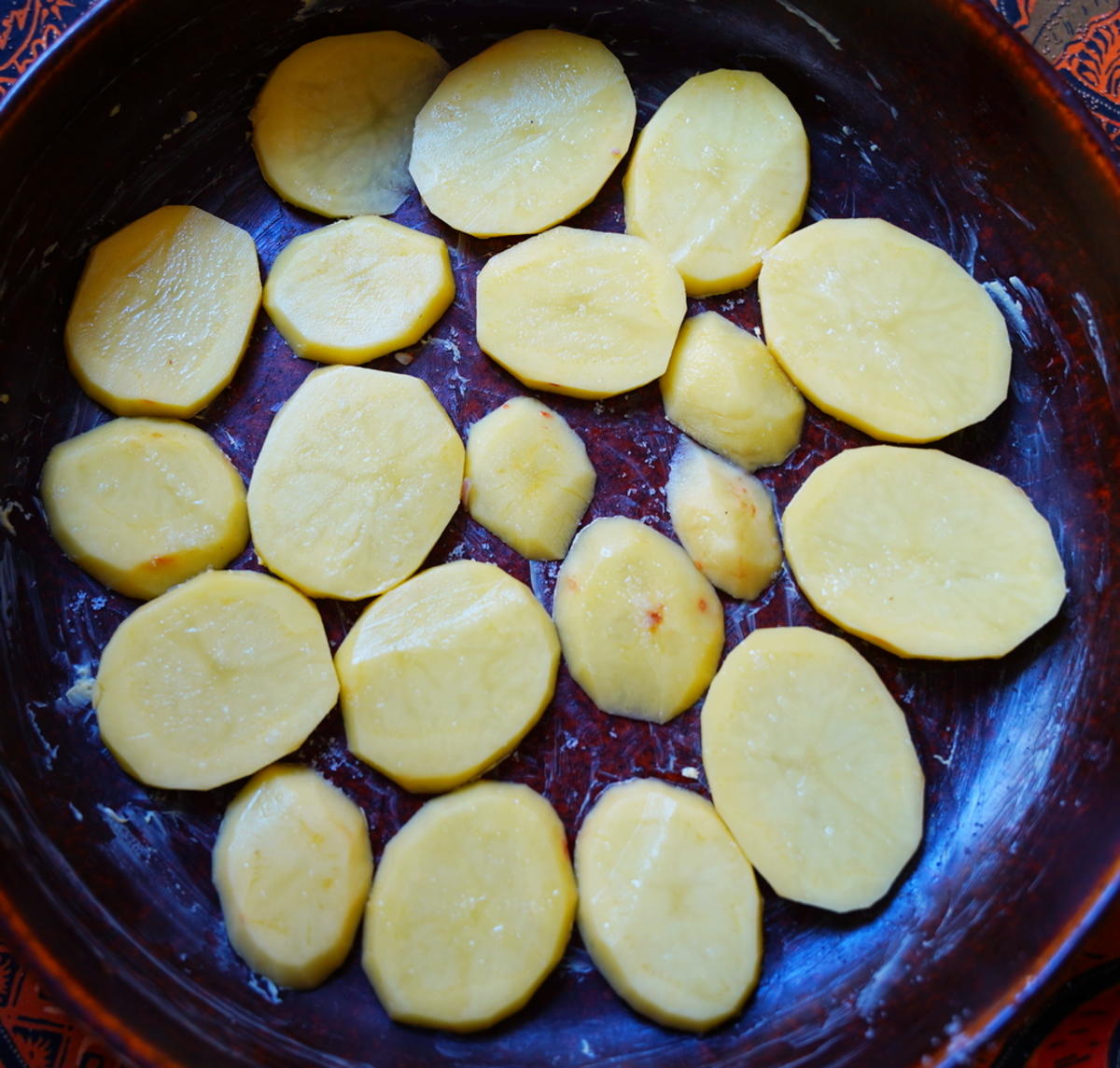 Saftige Frikadellen mit Kartoffeln auf kretische Art - Rezept - Bild Nr. 14689