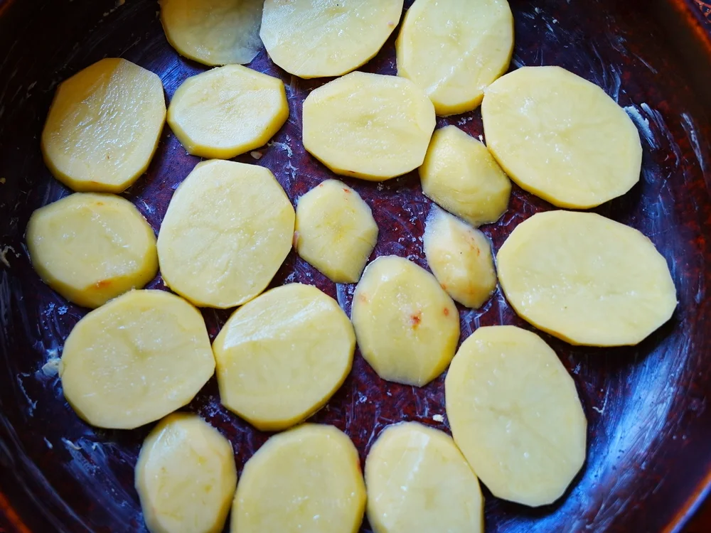 Rezept: Saftige Frikadellen mit Kartoffeln auf kretische Art Bild Nr. 14689 Saftige Frikadellen mit Kartoffeln auf kretische Art - Rezept - Bild Nr. 14689