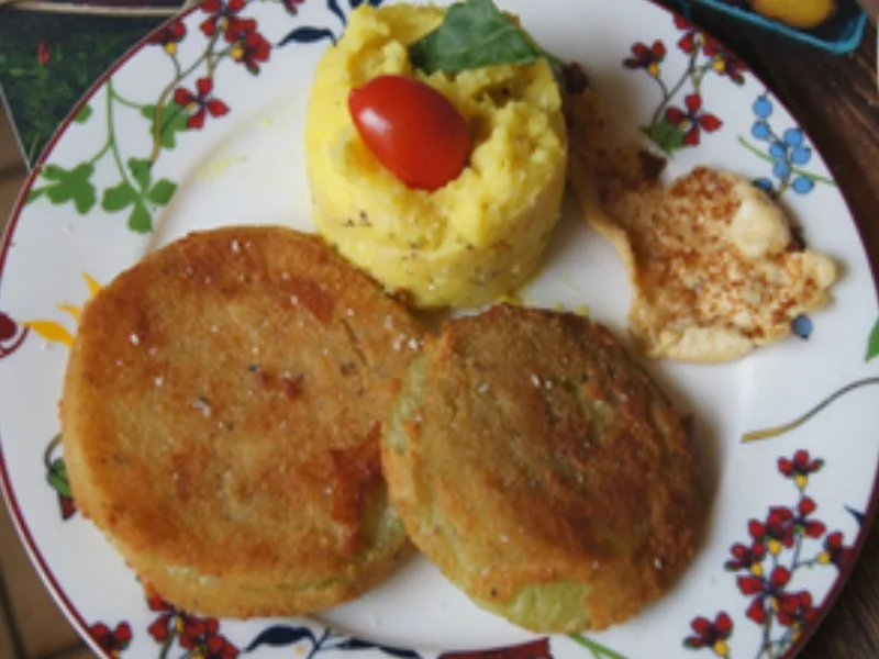 Kohlrabi-Schnitzel mit Sellerie-Kartoffel-Stampf - Rezept - Bild Nr. 14689